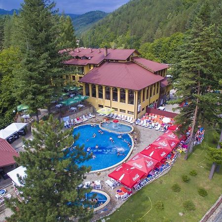 Balkan Hotel Chiflik Εξωτερικό φωτογραφία