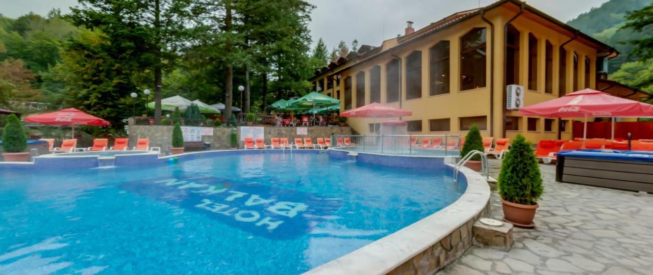 Balkan Hotel Chiflik Εξωτερικό φωτογραφία